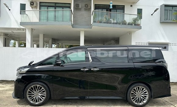 Buy Used Toyota Vellfire Black Car in Bandar Seri Begawan in Brunei-Muara Buy Used Toyota Vellfire Black Car in Bandar Seri Begawan in Brunei-Muara
