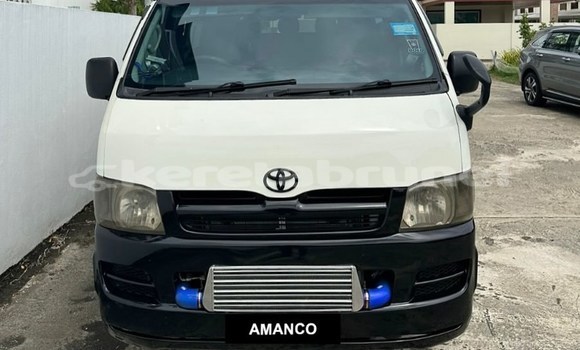 Buy Used Toyota Hiace White Car in Bandar Seri Begawan in Brunei-Muara