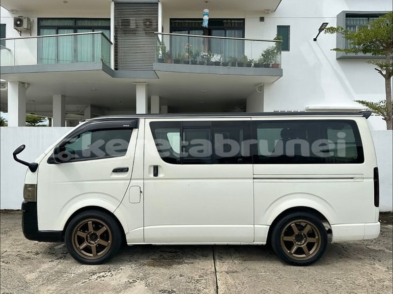 Big with watermark toyota hiace brunei muara bandar seri begawan 7689