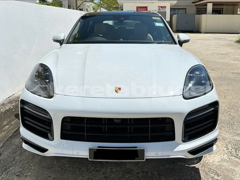 Big with watermark porsche cayenne brunei muara bandar seri begawan 7690