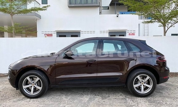 Buy Used Porsche Macan Black Car in Bandar Seri Begawan in Brunei-Muara Buy Used Porsche Macan Black Car in Bandar Seri Begawan in Brunei-Muara