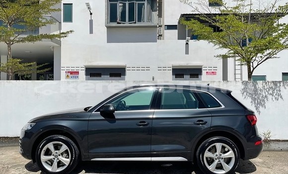 Buy Used Audi Q5 Black Car in Bandar Seri Begawan in Brunei-Muara Buy Used Audi Q5 Black Car in Bandar Seri Begawan in Brunei-Muara