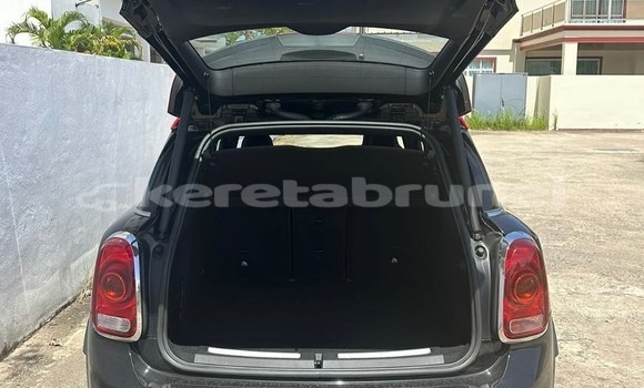 Buy Used Mini Cooper S clubman Black Car in Bandar Seri Begawan in Brunei-Muara Buy Used Mini Cooper S clubman Black Car in Bandar Seri Begawan in Brunei-Muara
