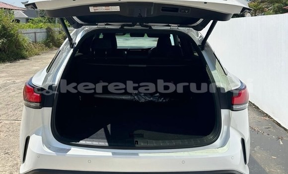 Buy Used Lexus RX 350 White Car in Bandar Seri Begawan in Brunei-Muara Buy Used Lexus RX 350 White Car in Bandar Seri Begawan in Brunei-Muara