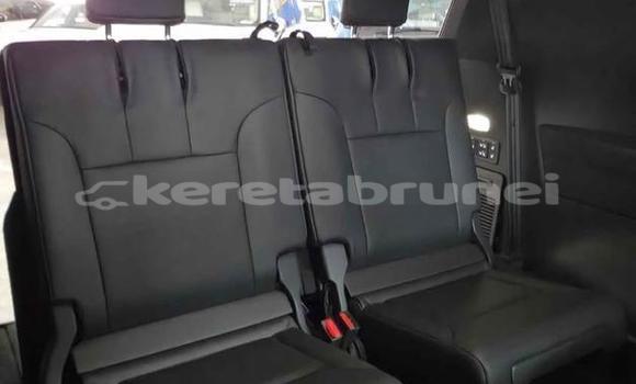 Buy Used Lexus LX White Car in Bandar Seri Begawan in Brunei-Muara Buy Used Lexus LX White Car in Bandar Seri Begawan in Brunei-Muara