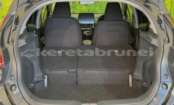 Buy Used Toyota Aqua Silver Car in Bandar Seri Begawan in Brunei-Muara Buy Used Toyota Aqua Silver Car in Bandar Seri Begawan in Brunei-Muara
