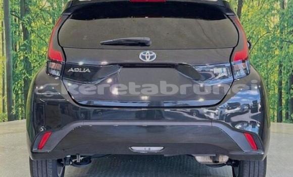 Buy Used Toyota Aqua Silver Car in Bandar Seri Begawan in Brunei-Muara Buy Used Toyota Aqua Silver Car in Bandar Seri Begawan in Brunei-Muara