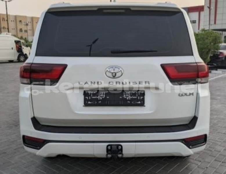 Big with watermark toyota land cruiser temburong bangar 7711