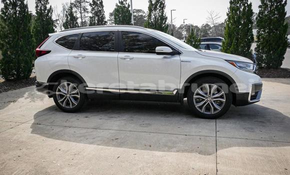 Buy Used Honda CR–V White Car in Bandar Seri Begawan in Brunei-Muara Buy Used Honda CR–V White Car in Bandar Seri Begawan in Brunei-Muara