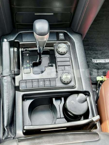 Big with watermark toyota land cruiser belait kuala belait 7714