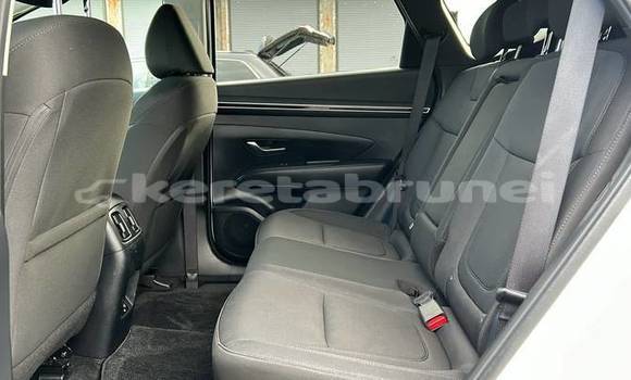 Buy Used Hyundai Tucson White Car in Bandar Seri Begawan in Brunei-Muara Buy Used Hyundai Tucson White Car in Bandar Seri Begawan in Brunei-Muara