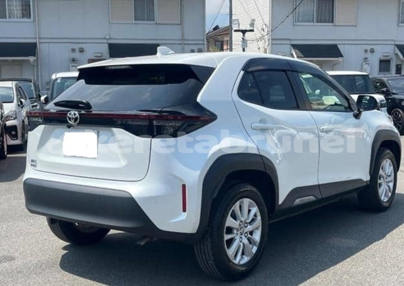 Big with watermark toyota yaris brunei muara bandar seri begawan 7722