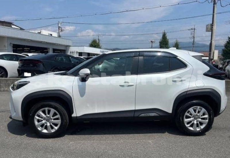 Big with watermark toyota yaris brunei muara bandar seri begawan 7722