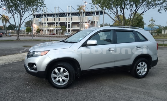 Buy Used Kia Sorento Silver Car in Bandar Seri Begawan in Brunei-Muara