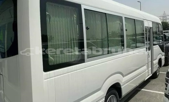 Buy Used Toyota Coaster White Car in Bandar Seri Begawan in Brunei-Muara Buy Used Toyota Coaster White Car in Bandar Seri Begawan in Brunei-Muara