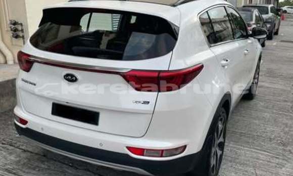 Buy Used Kia Spectra Other Car in Bandar Seri Begawan in Brunei-Muara Buy Used Kia Spectra Other Car in Bandar Seri Begawan in Brunei-Muara