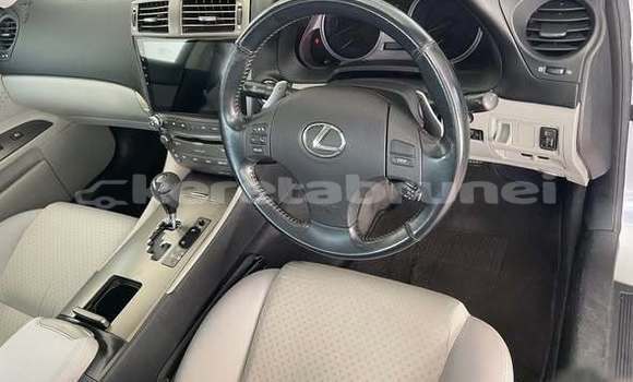 Buy Used Lexus IS 300 Other Car in Bandar Seri Begawan in Brunei-Muara Buy Used Lexus IS 300 Other Car in Bandar Seri Begawan in Brunei-Muara