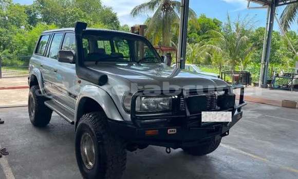 Buy Used Toyota Nadia Other Car in Bandar Seri Begawan in Brunei-Muara