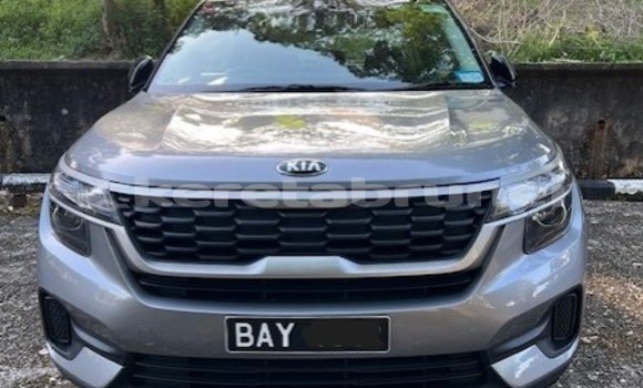 Buy Used Kia Sportage Silver Car in Bandar Seri Begawan in Brunei-Muara
