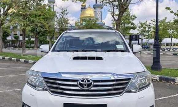 Buy Used Toyota Fortuner Other Car in Bandar Seri Begawan in Brunei-Muara Buy Used Toyota Fortuner Other Car in Bandar Seri Begawan in Brunei-Muara