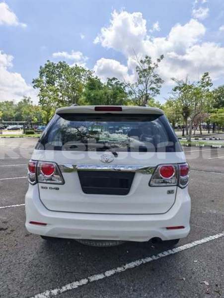 Big with watermark toyota fortuner brunei muara bandar seri begawan 7768