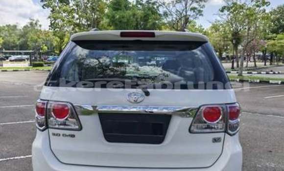 Buy Used Toyota Fortuner Other Car in Bandar Seri Begawan in Brunei-Muara Buy Used Toyota Fortuner Other Car in Bandar Seri Begawan in Brunei-Muara