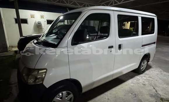 Buy Used Daihatsu Gran Move Other Car in Bandar Seri Begawan in Brunei-Muara