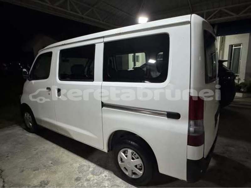 Big with watermark daihatsu gran move brunei muara bandar seri begawan 7769