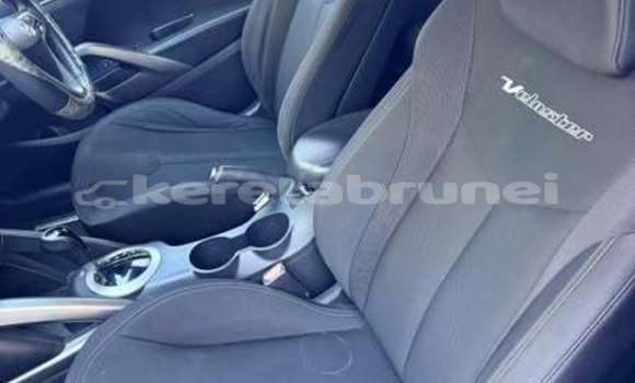 Buy Used Hyundai Veloster Other Car in Bandar Seri Begawan in Brunei-Muara Buy Used Hyundai Veloster Other Car in Bandar Seri Begawan in Brunei-Muara