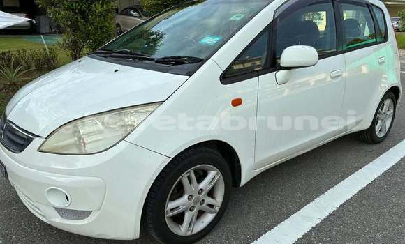 Buy Used Mitsubishi Colt White Car in Bandar Seri Begawan in Brunei-Muara