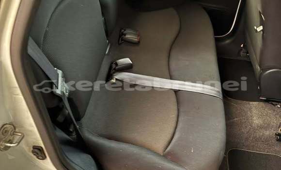 Buy Used Mitsubishi Colt White Car in Bandar Seri Begawan in Brunei-Muara Buy Used Mitsubishi Colt White Car in Bandar Seri Begawan in Brunei-Muara