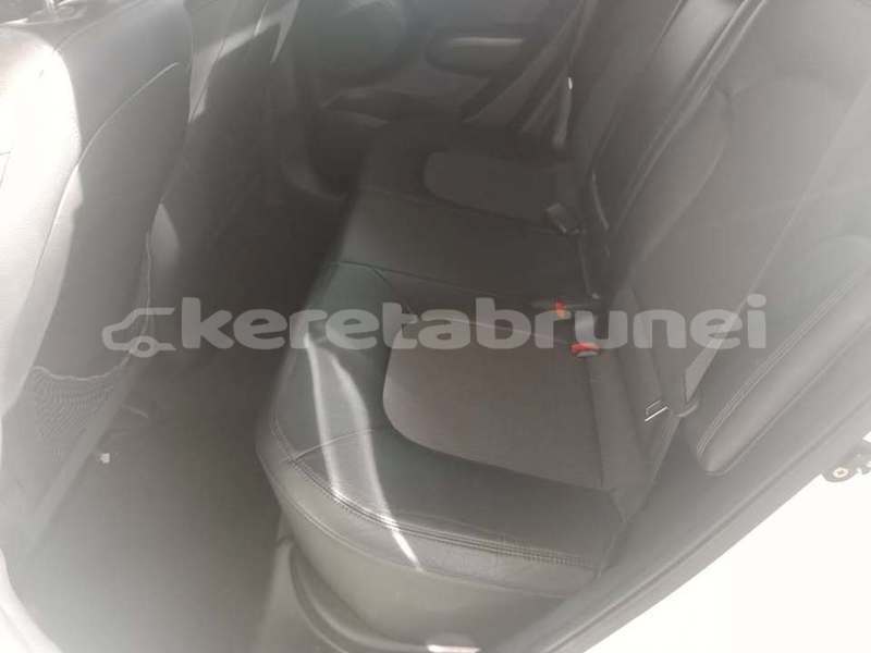 Big with watermark hyundai tucson brunei muara bandar seri begawan 7792