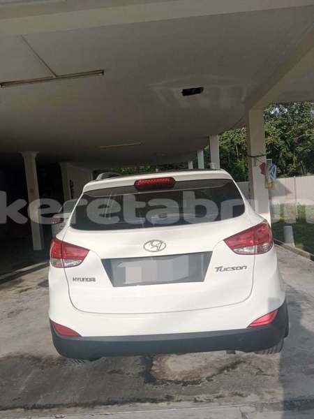 Big with watermark hyundai tucson brunei muara bandar seri begawan 7792