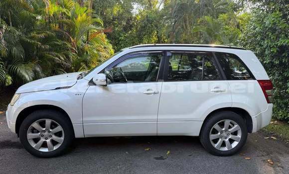 Buy Used Suzuki Grand Vitara White Car in Bandar Seri Begawan in Brunei-Muara