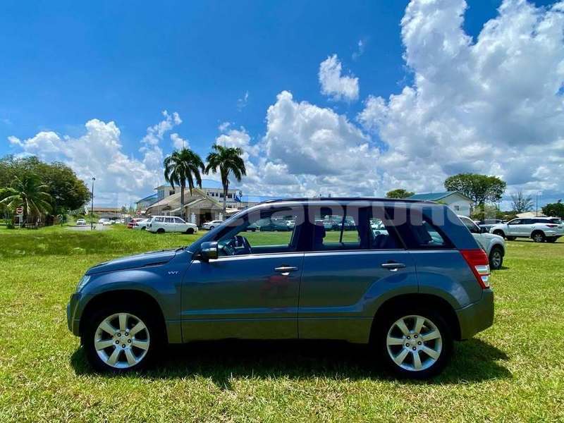 Big with watermark suzuki grand vitara brunei muara bandar seri begawan 7798