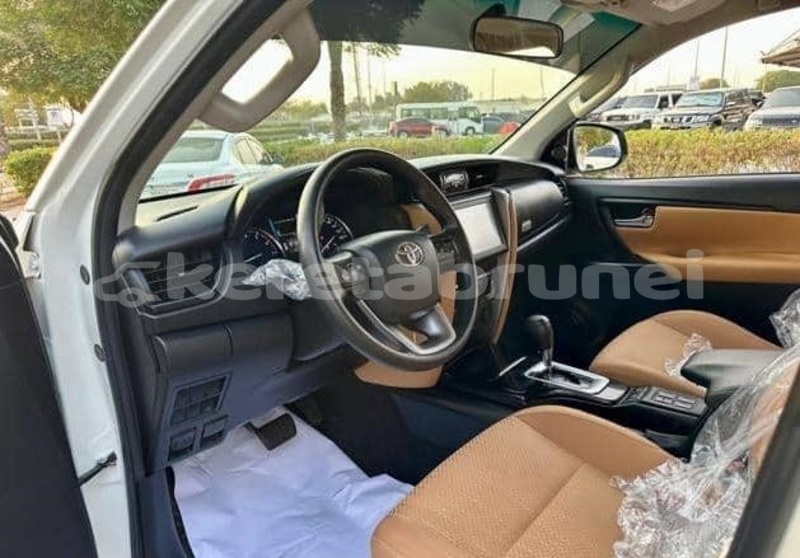 Big with watermark toyota fortuner brunei muara bandar seri begawan 7802