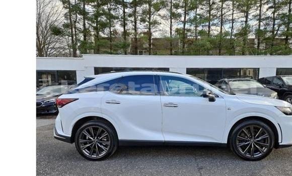 Buy Used Lexus RX 350 White Car in Bandar Seri Begawan in Brunei-Muara Buy Used Lexus RX 350 White Car in Bandar Seri Begawan in Brunei-Muara