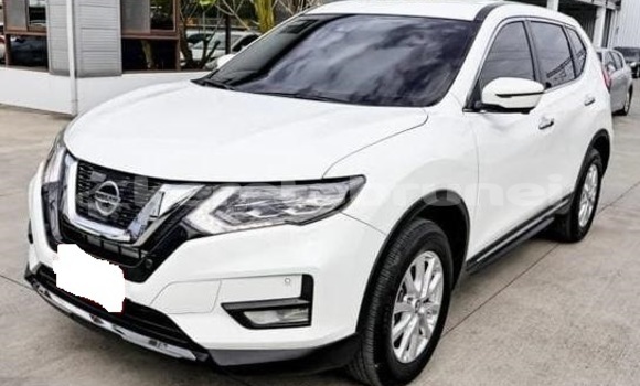 Buy Used Nissan X–Trail White Car in Bandar Seri Begawan in Brunei-Muara