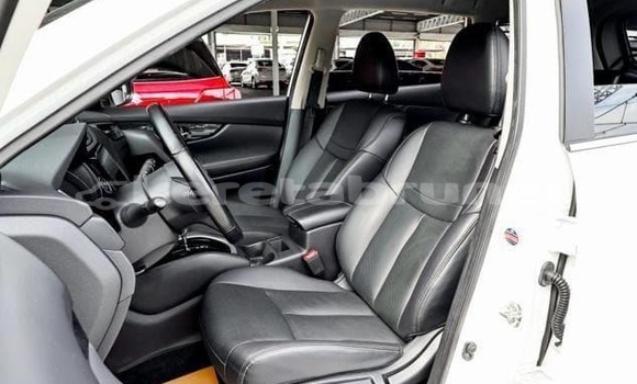 Buy Used Nissan X–Trail White Car in Bandar Seri Begawan in Brunei-Muara Buy Used Nissan X–Trail White Car in Bandar Seri Begawan in Brunei-Muara
