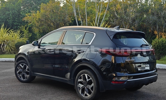 Buy Used Kia Sportage Black Car in Bandar Seri Begawan in Brunei-Muara Buy Used Kia Sportage Black Car in Bandar Seri Begawan in Brunei-Muara