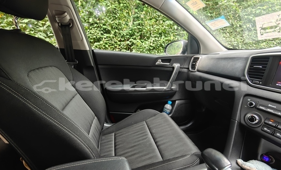 Buy Used Kia Sportage Black Car in Bandar Seri Begawan in Brunei-Muara Buy Used Kia Sportage Black Car in Bandar Seri Begawan in Brunei-Muara