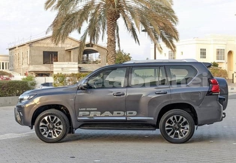 Big with watermark toyota land cruiser prado brunei muara bandar seri begawan 7812