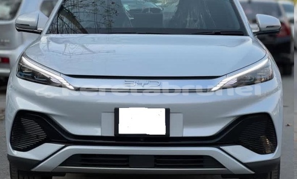 Buy Used BYD F3 White Car in Bandar Seri Begawan in Brunei-Muara