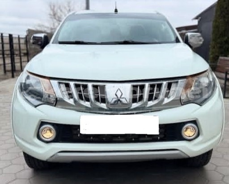 Big with watermark mitsubishi l200 brunei muara bandar seri begawan 7815