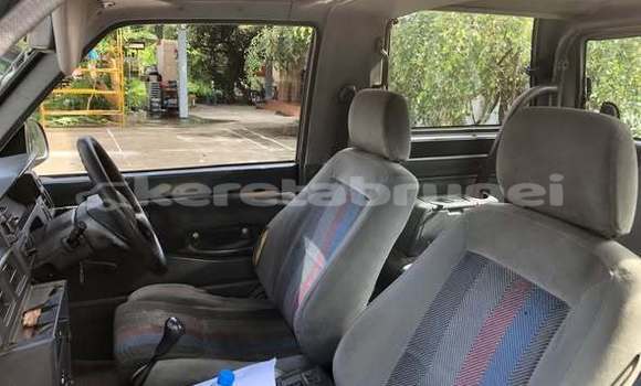 Buy Used Daihatsu Altis Other Car in Bandar Seri Begawan in Brunei-Muara Buy Used Daihatsu Altis Other Car in Bandar Seri Begawan in Brunei-Muara