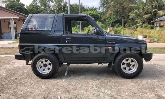 Buy Used Daihatsu Altis Other Car in Bandar Seri Begawan in Brunei-Muara Buy Used Daihatsu Altis Other Car in Bandar Seri Begawan in Brunei-Muara
