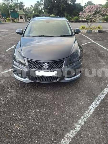 Big with watermark suzuki kizashi brunei muara bandar seri begawan 7827
