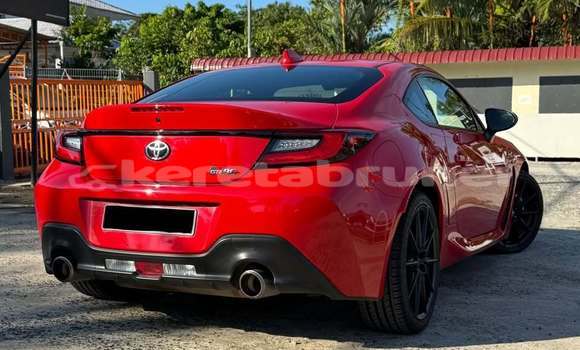 Buy Used Toyota Gaia Red Car in Bandar Seri Begawan in Brunei-Muara Buy Used Toyota Gaia Red Car in Bandar Seri Begawan in Brunei-Muara