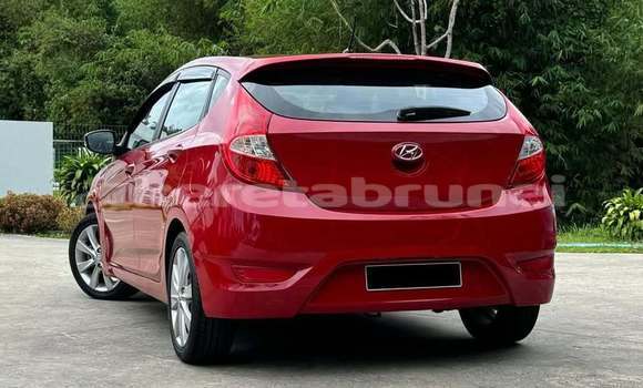 Buy Used Hyundai i10 Red Car in Bandar Seri Begawan in Brunei-Muara Buy Used Hyundai i10 Red Car in Bandar Seri Begawan in Brunei-Muara