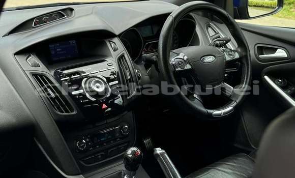 Buy Used Ford Focus Blue Car in Bandar Seri Begawan in Brunei-Muara Buy Used Ford Focus Blue Car in Bandar Seri Begawan in Brunei-Muara